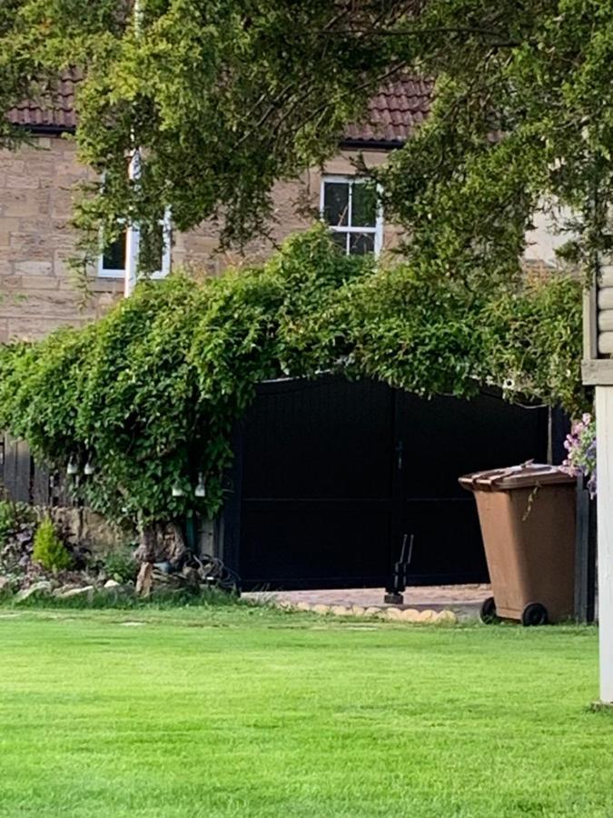 Lynwood, Cupar, Fife Bed & Breakfast Bagian luar foto